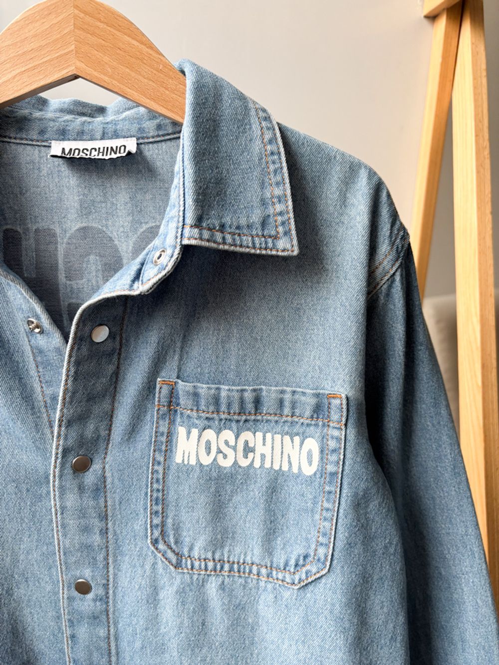 Джинсовая рубашка Moschino, 128