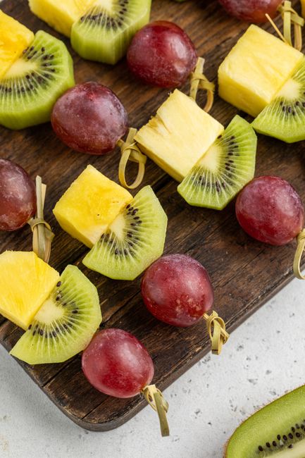 Фруктовая шпажка с ананасом, 10 шт.