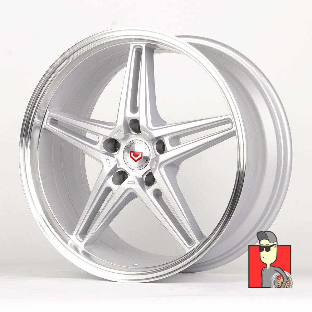 Комплект дисков Vossen 18x8.5 et30 5x114.3