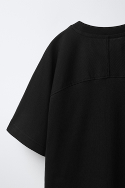 ZARA КОМПЛЕКТ ИЗ ФУТБОЛКИ И ШОРТОВ, ЧЕРНЫЙ