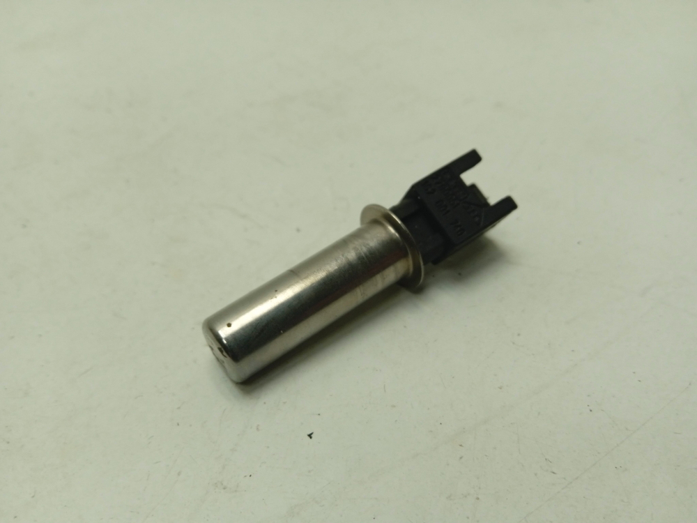 RST602 кт158 Датчик температуры для стиральной машины Hotpoint-Ariston RST602 б/у