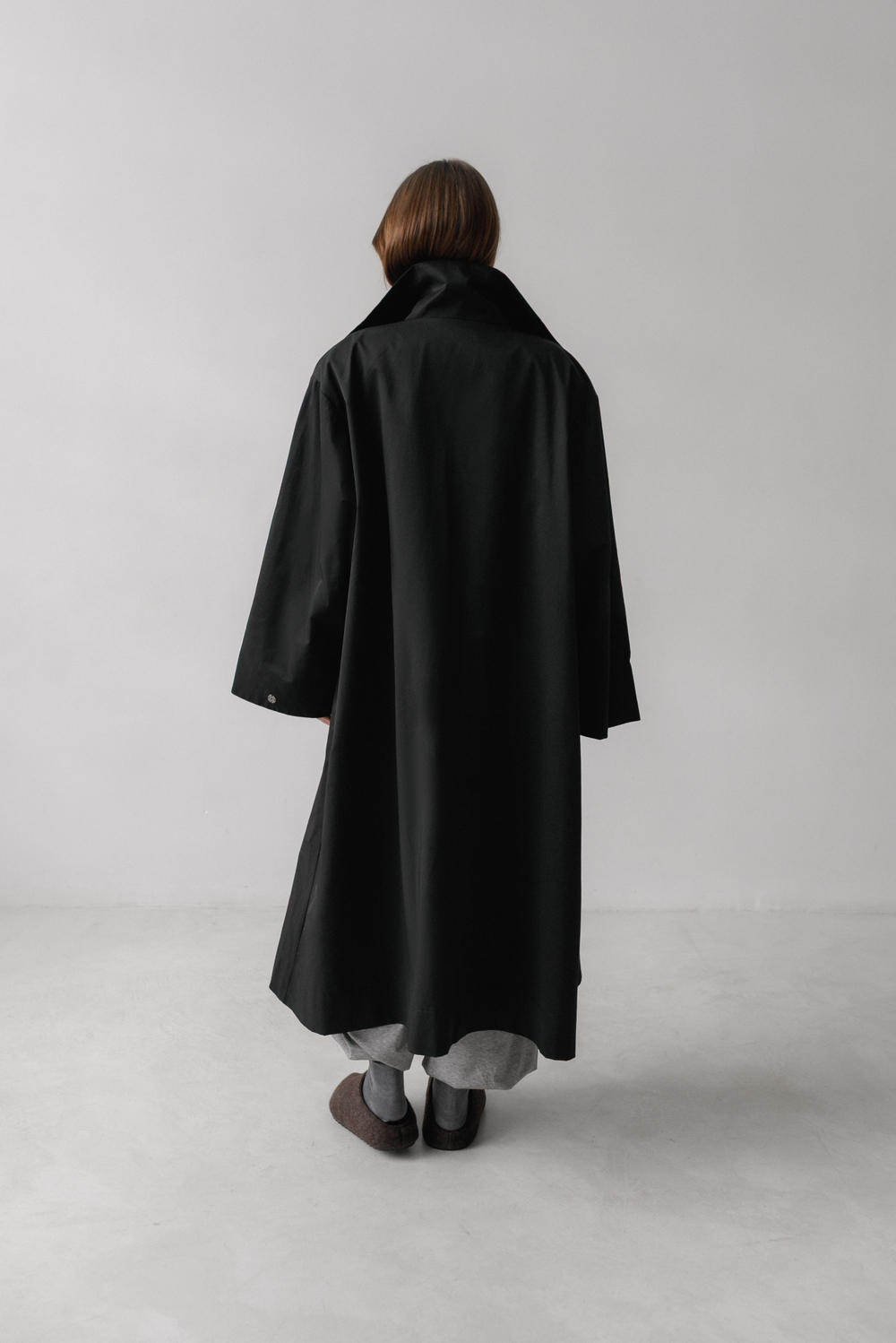 Плащ МАКСИ двухсторонний (черный/клетка)