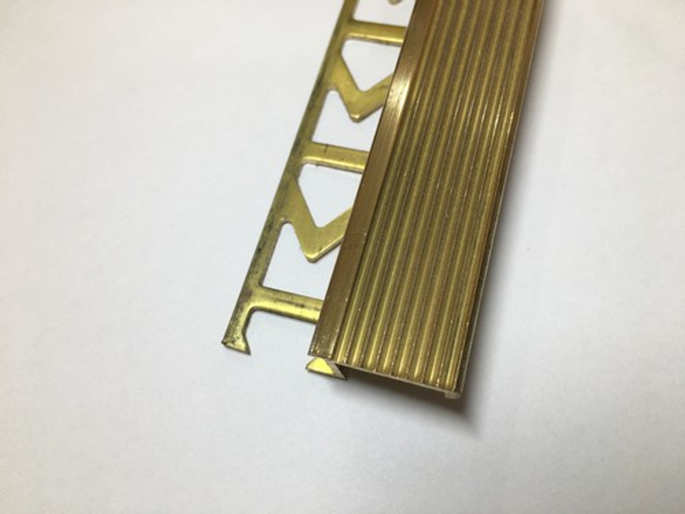 ЛПZR 10мм "PW" 2,5м Полир. ZR-об. на порог латунь