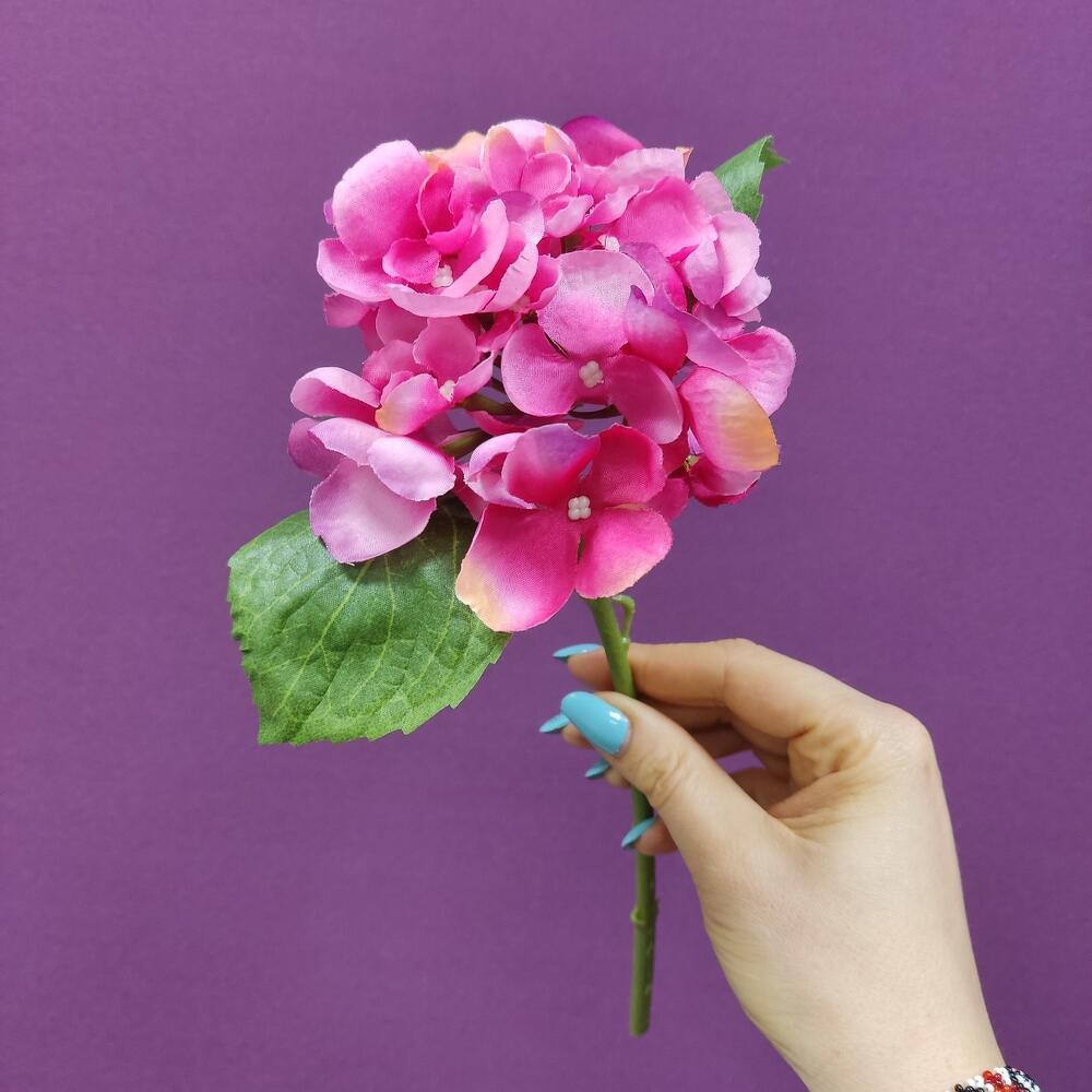 Гортензия искусственная