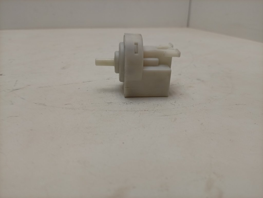 WLK24271OE/04 кт30 Датчик уровня для стиральных машин Bosch Siemens D882 9000709431 б/у