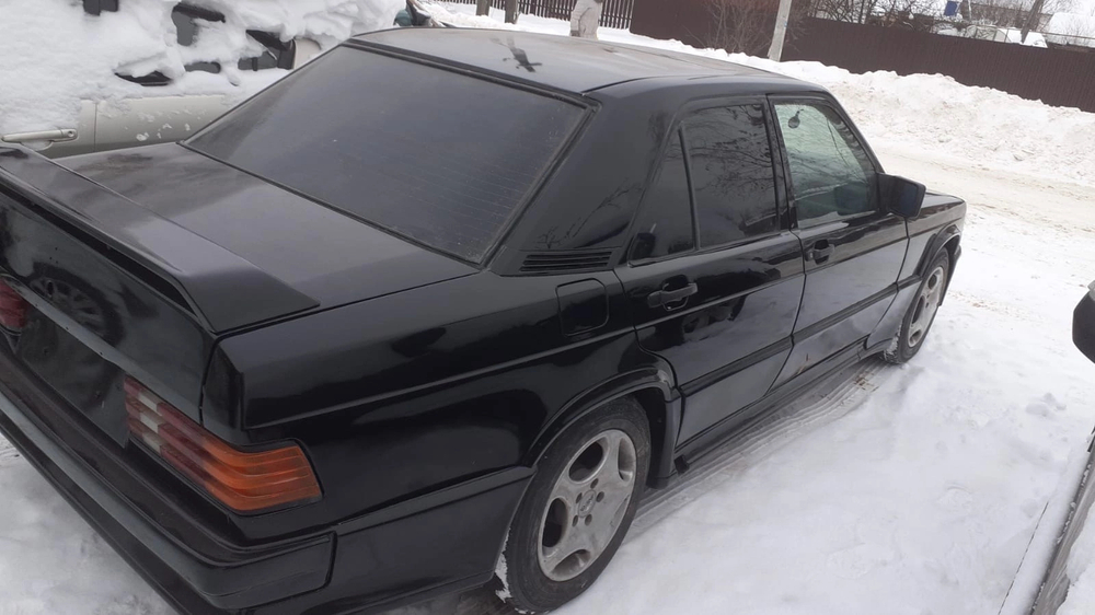 Mercedes-Benz 190 (W201) Cosworth Накладки на двери и крылья