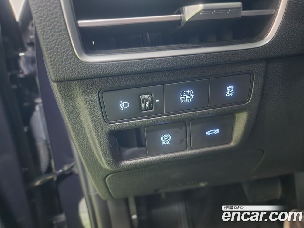 Hyundai Sonata The Edge 하이브리드(DN8) Premium (11.2023)