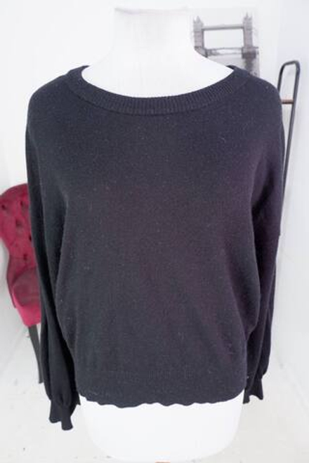 Джемпер Monki базовый, маркировка М, визуально на 46 размер