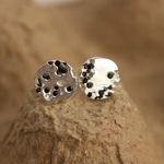 Серьги вплавленные камни черные