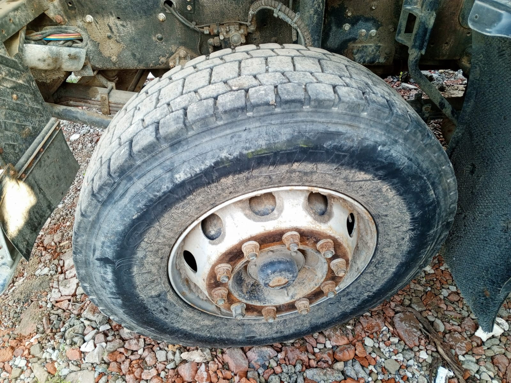 DongFeng DFH 6x4 Самосвал DFH3330A80-B (Дизельный, 8.9 л, 333 л.с. МТ)
