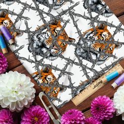 Ткань лён крупный тигр за колючей проволокой