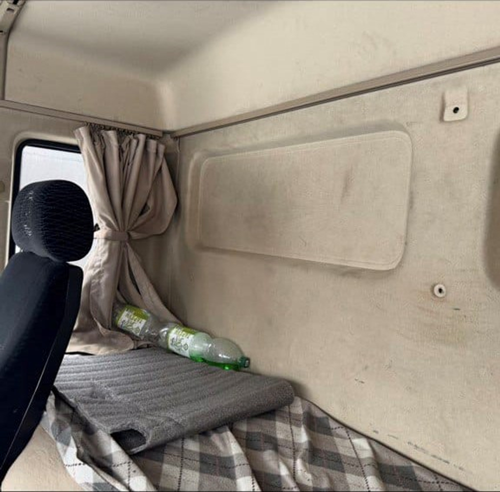 Shacman (Shaanxi) SX* 8x4 Самосвал SX33186T366 (Дизельный, 11,6 л, 369 л.с., МТ)