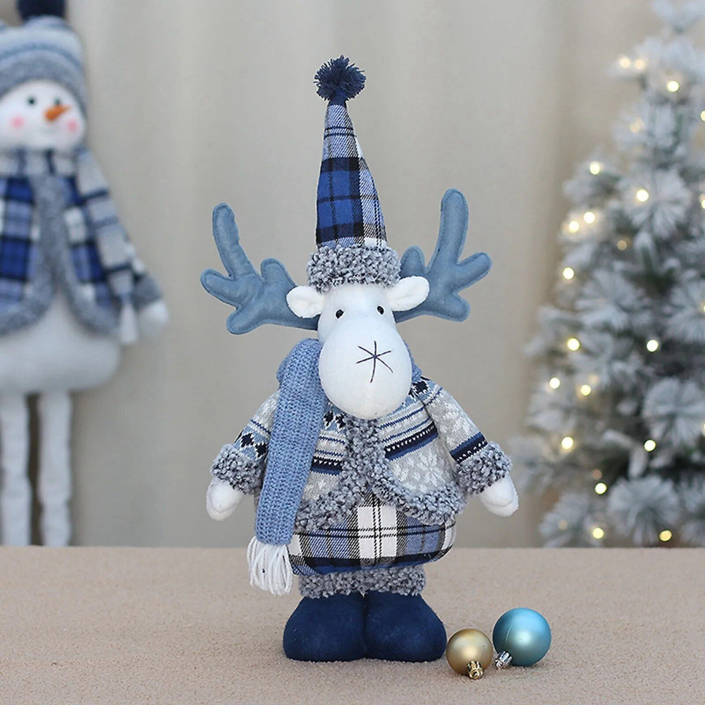 Новогодняя игрушка ручной работы, олень с рогами. Рождественское и новогоднее украшение под елку, стоячий