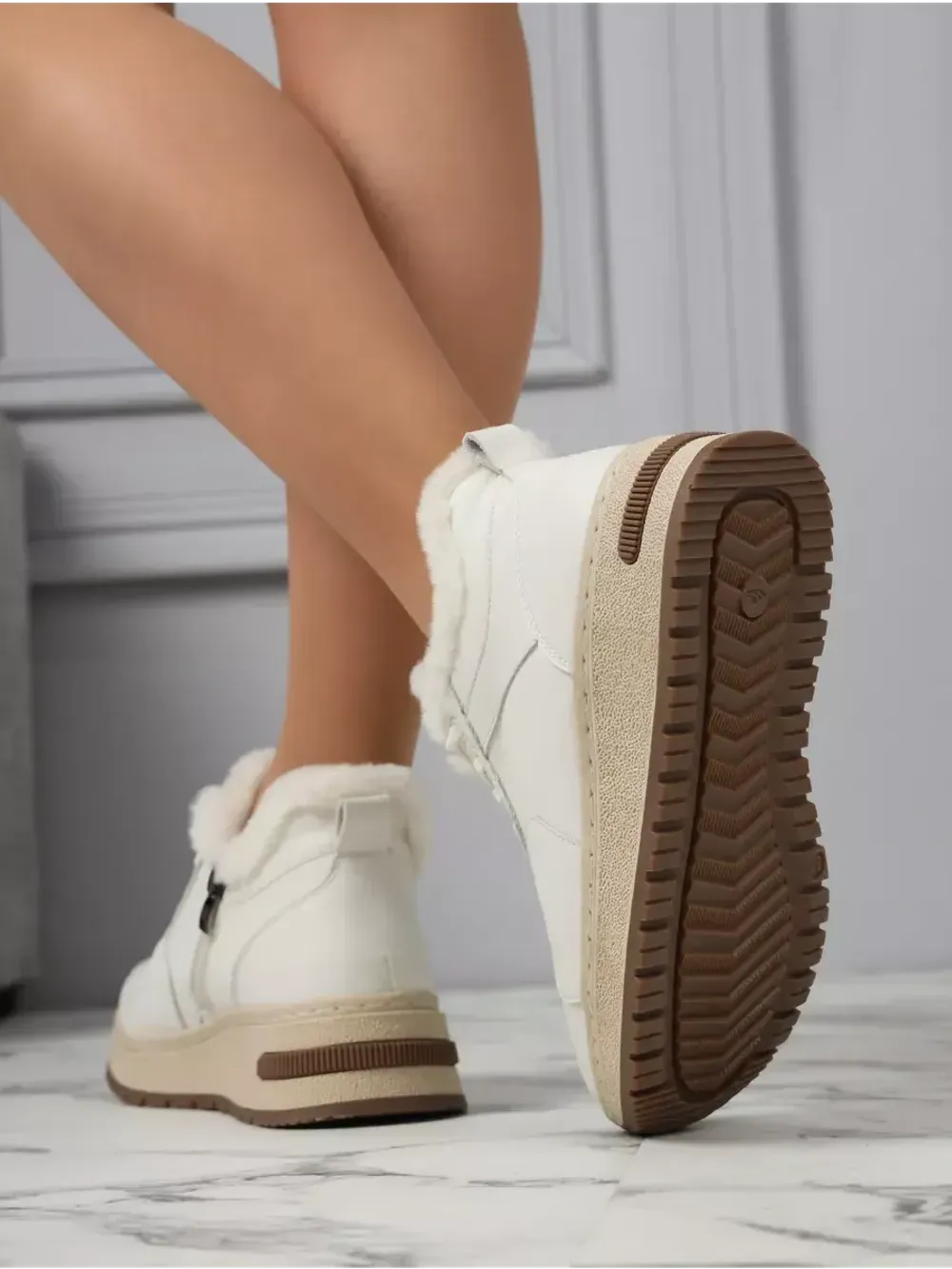 Кроссовки зимние