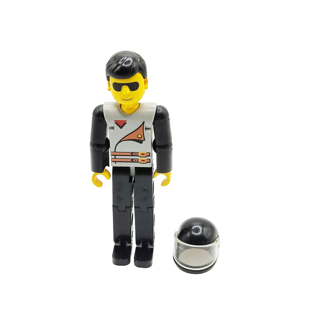 Техник фигурка со шлемом tech012a