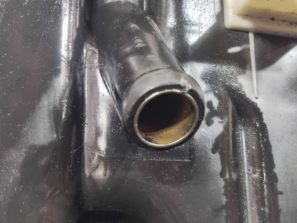 Бачок расширительный