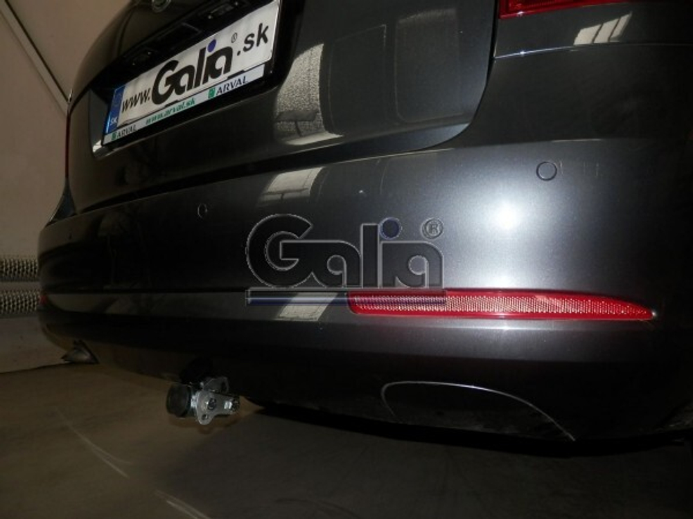 Фаркоп оцинкованный Galia S086A для Skoda Octavia II седан/универсал 2005-2013, Skoda Octavia Scout 2008-2013(паспорт и сертификат в комплекте)(без электрики)