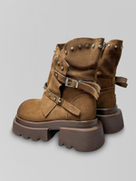 Ботинки FE45-4 однотонные на высокой подошве с застежками и металлическими заклепками