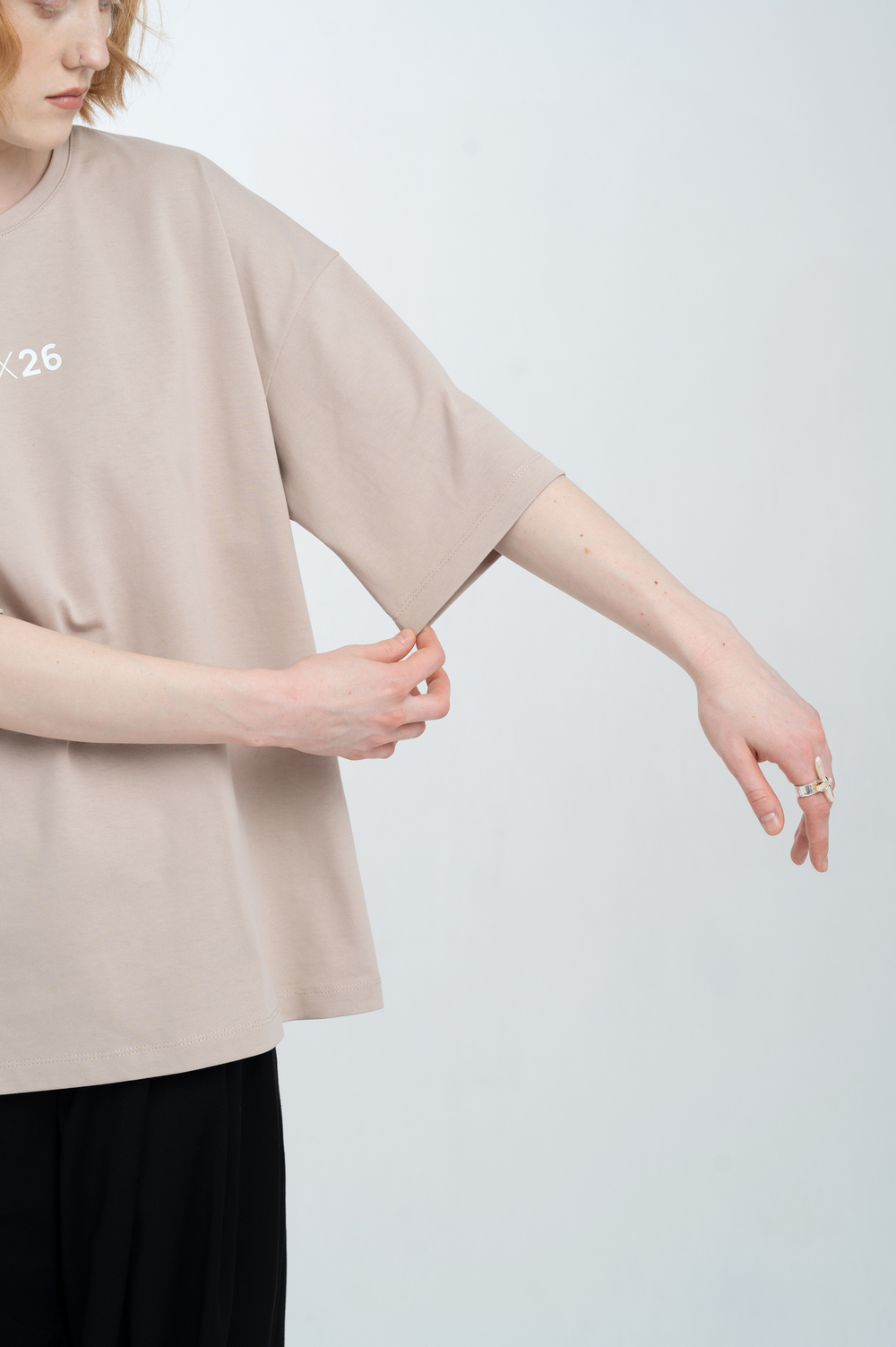 Футболка oversize из плотного трикотажа
