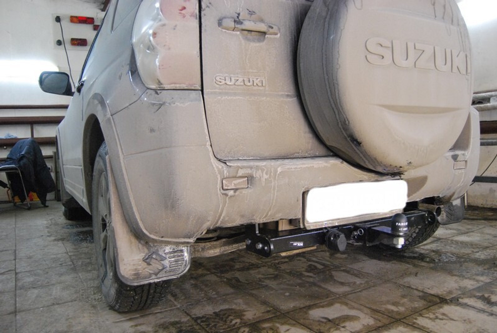 Фаркоп под квадрат для Suzuki Grand Vitara (3 двери), 2005-2015, Бизон.FA 0852-E