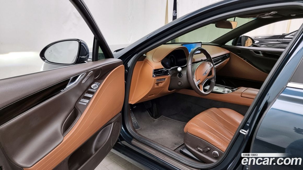 Genesis G80 (RG3) Бензин 2.5 Turbo 2WD (08.2020)