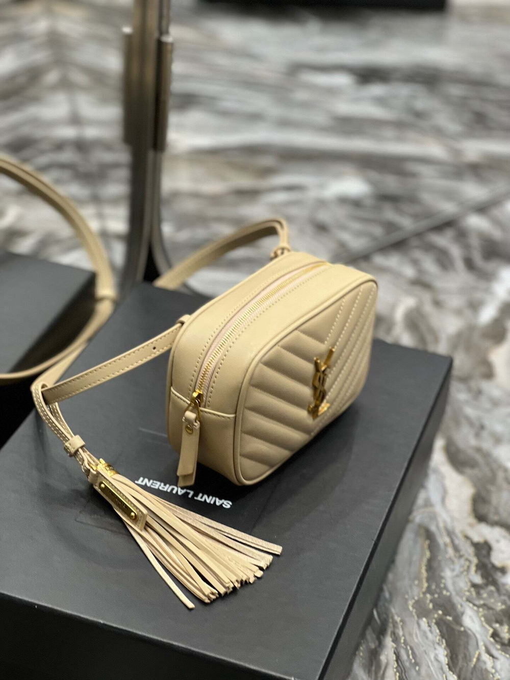 Yves Saint Laurent Lou Camera Belt Bag 16 cm