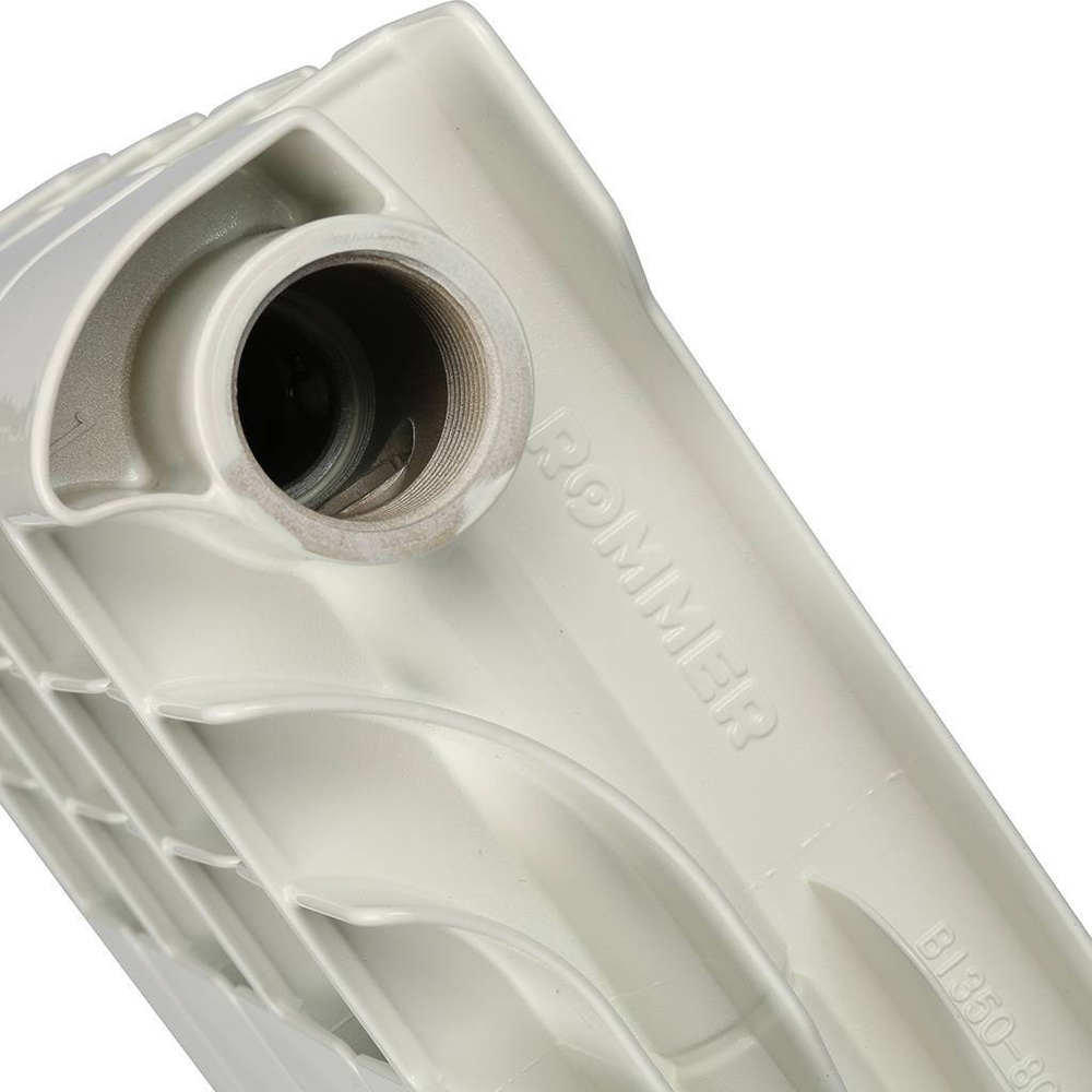 ROMMER Profi BM 350 (BI350-80-80-130)  4 секций радиатор биметаллический (RAL9016)