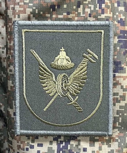 Шеврон вышитый батальона ЖДВ полевой (меч, ключ, шапка мономаха)