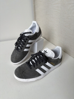 Замшевые кроссовки Adidas Gazelle, 38