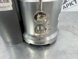 Соковыжималка BORK S701