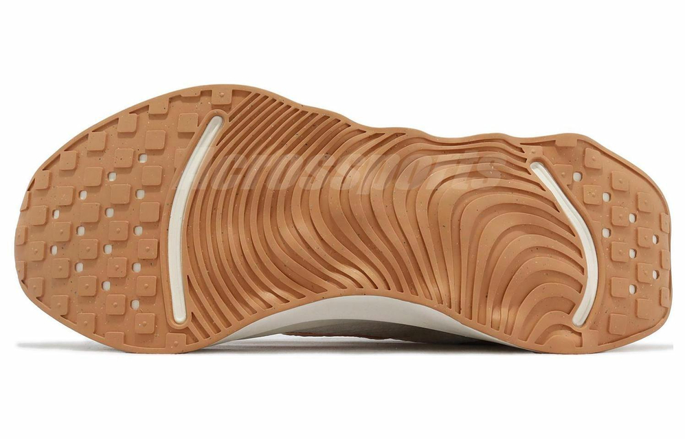 Кроссовки Nike Motiva