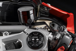 96180591A DUCATI PAIR OF RESERVOIR SUPPORTS (P V4)
