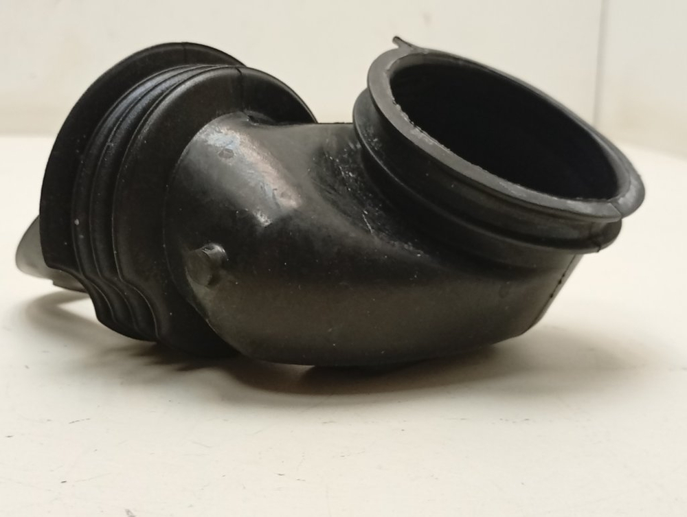 MVE69512ZAW кт44 Патрубок залива воды для стиральной машины Beko 2857160100 б/у