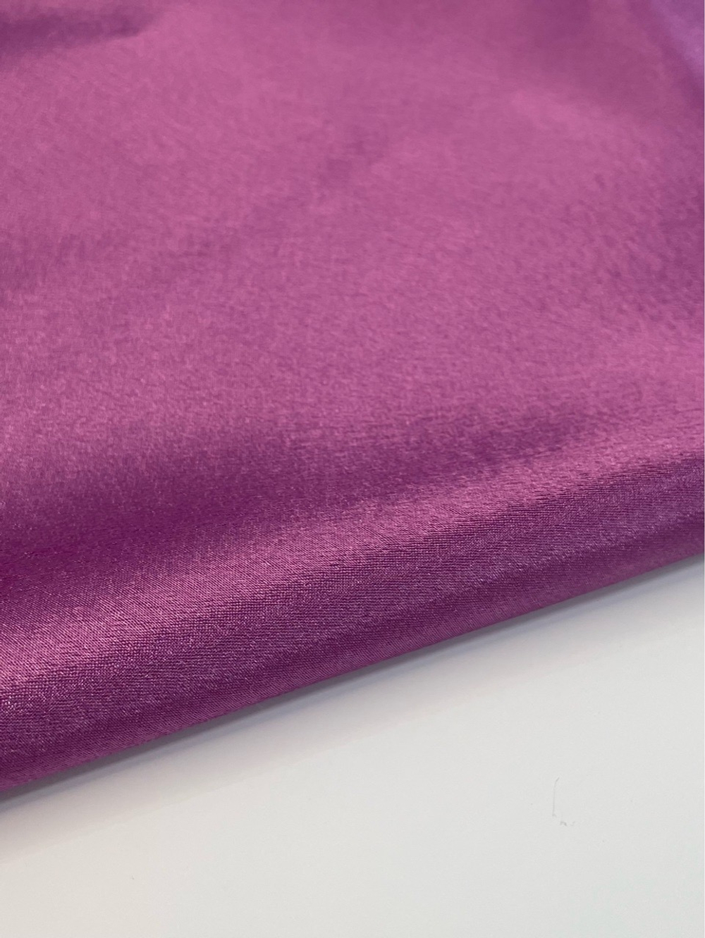Ткань "Креп-сатин" (сиренево-фиолетовый)