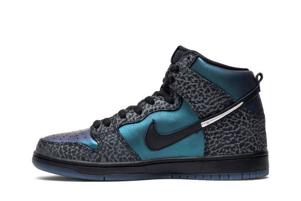 Sb dunk hornet deals