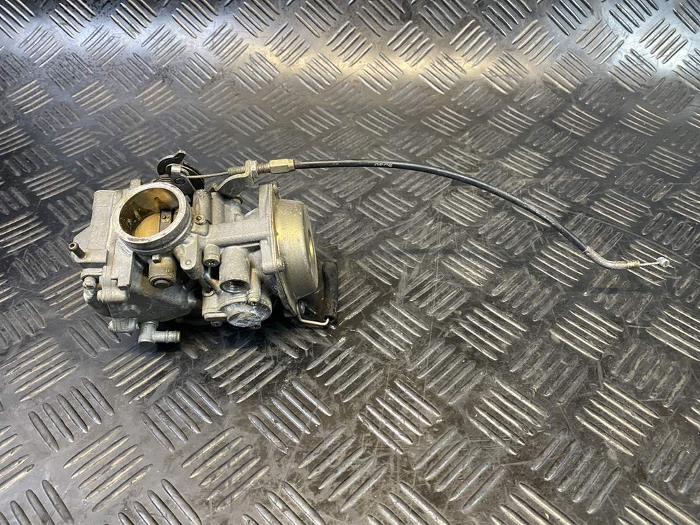 Карбюратор Suzuki Intruder VS750 VR51A