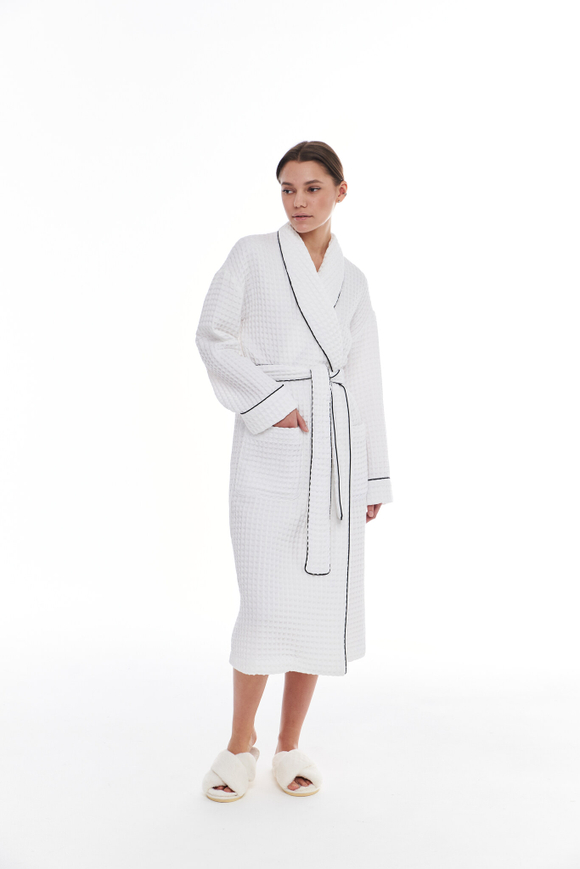 Вафельный халат с кантом белый