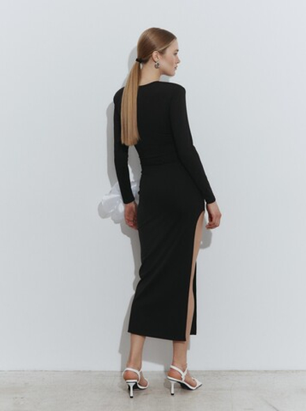 Платье SEXY с разрезом, цвет черный