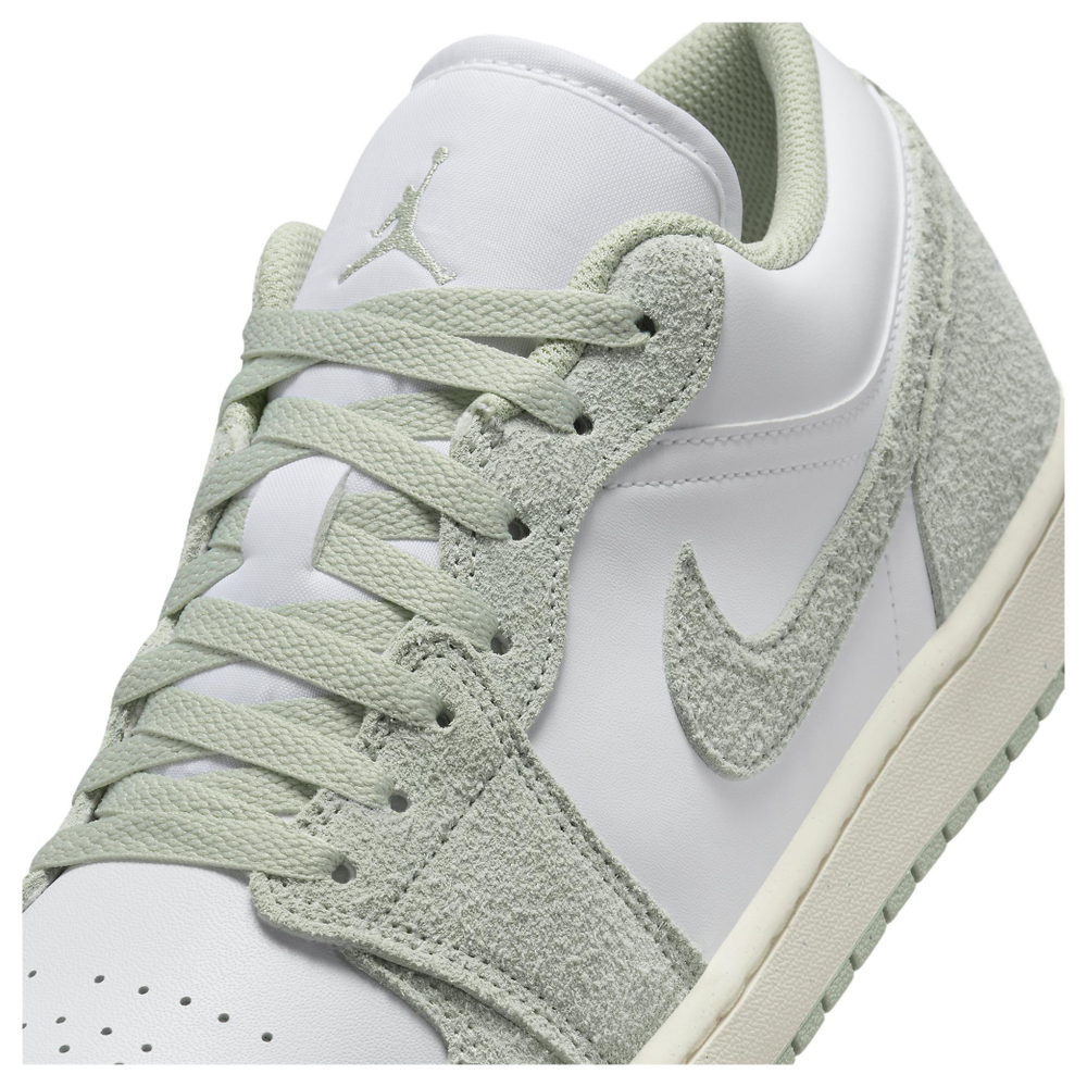 Jordan 1 Low SE Seafoam