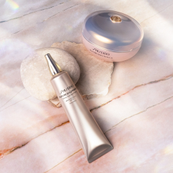 Shiseido Future Solution LX - Осветляющая и разглаживающая база SPF 30, 40 ml