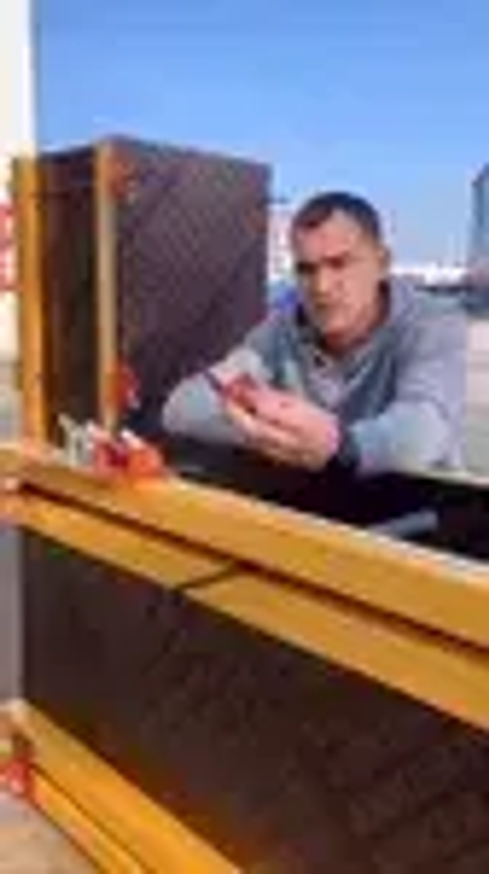 Пружинный зажим для опалубки HIT упаковка 50 шт.