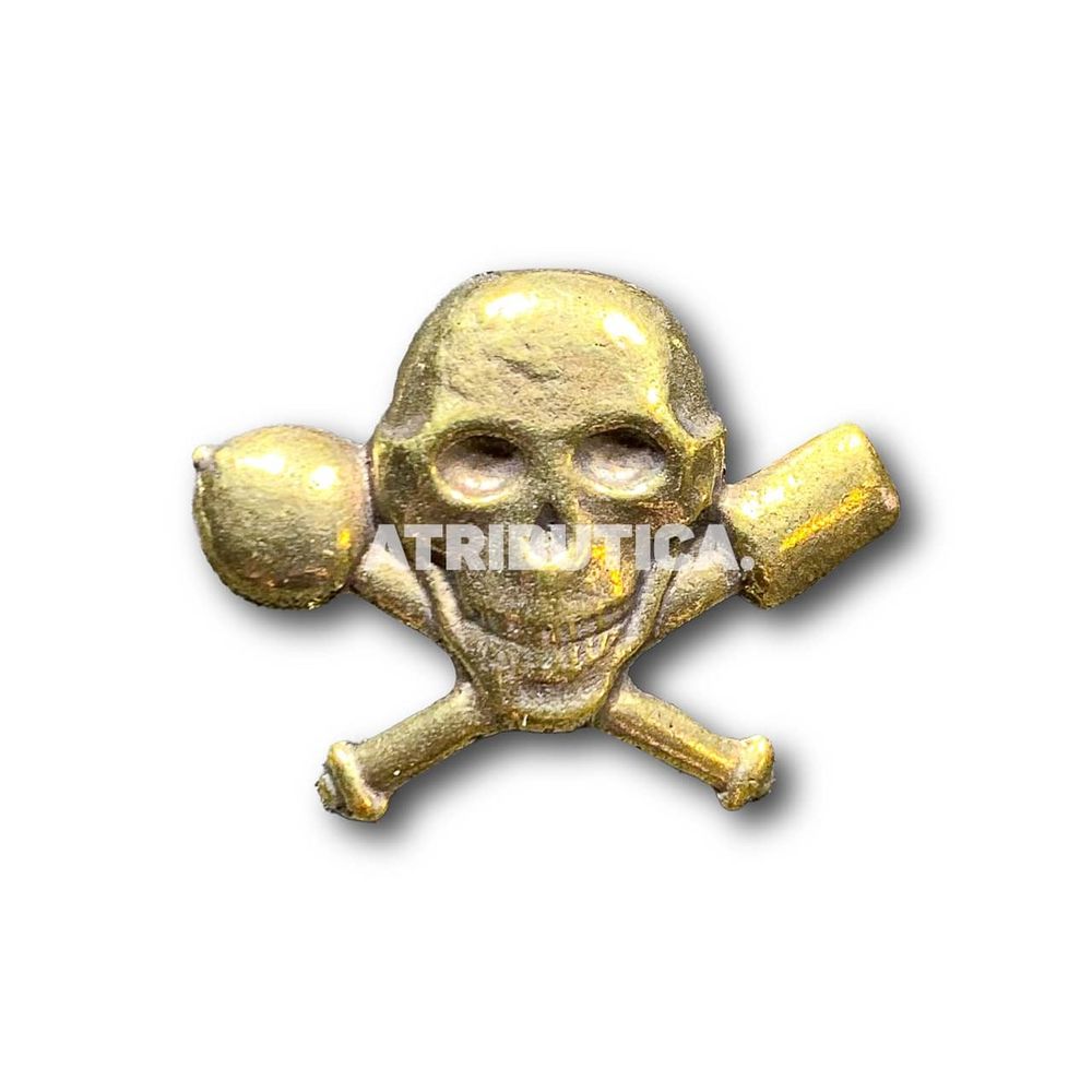 Эмблема ( Знак ) Петличная ( Петлица ) Череп С Бомбами | ATRIBUTICASTORE.RU