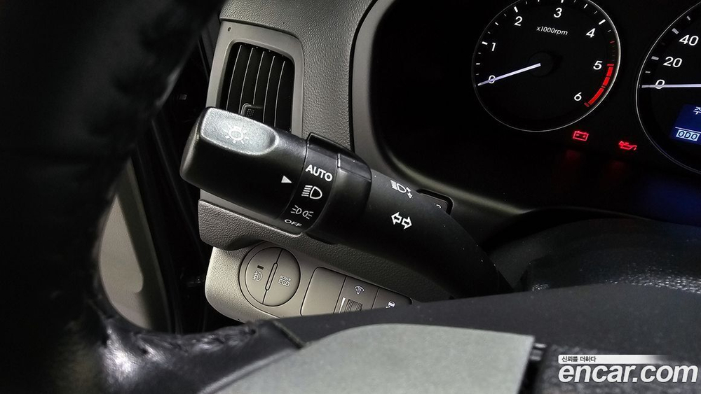 Hyundai The New Grand Starex Van 3-х местный (01.2020)