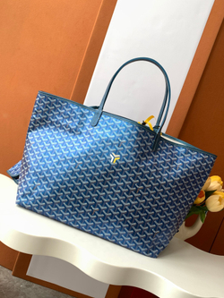 Goyard Saint Louis GM Bag