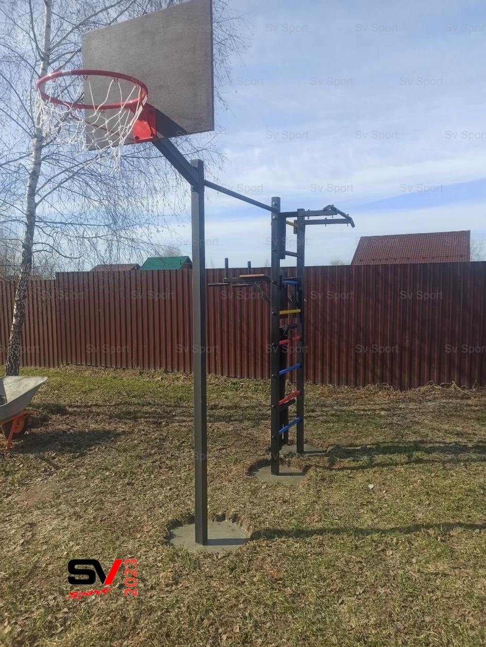 Монтаж уличной шведской стенки Sv Sport (3 вертикальных столба)