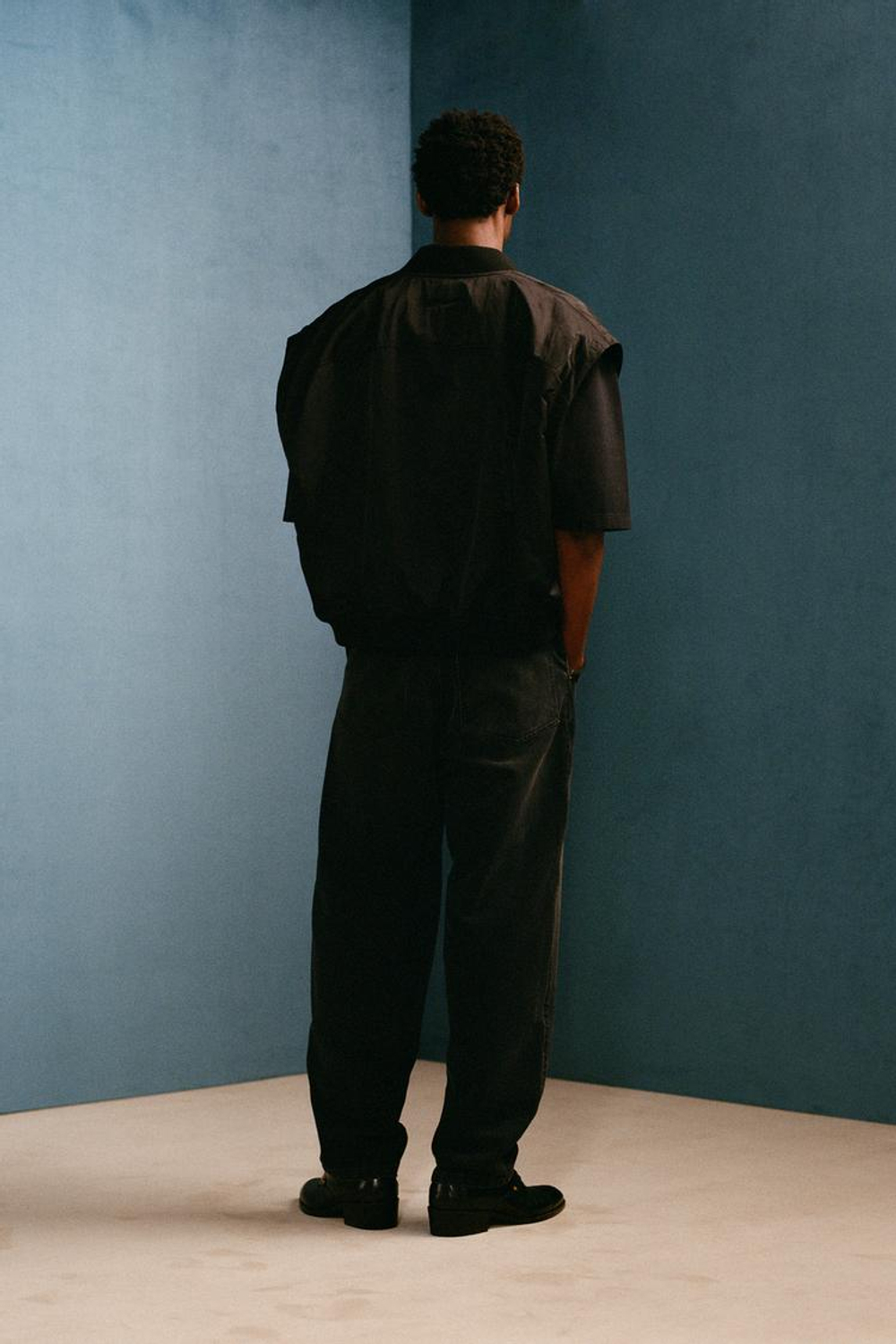 ZARA X WILLY CHAVARRIA ЖИЛЕТ ОВЕРСАЙЗ НА МОЛНИИ, ЧЕРНЫЙ