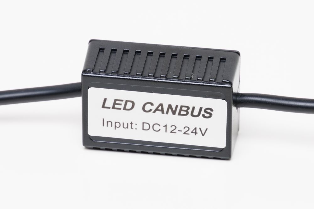 Обманка LED CanBus 12-24V H1/3 H4 H7 H11/8/9 HB3/4 (2шт.)