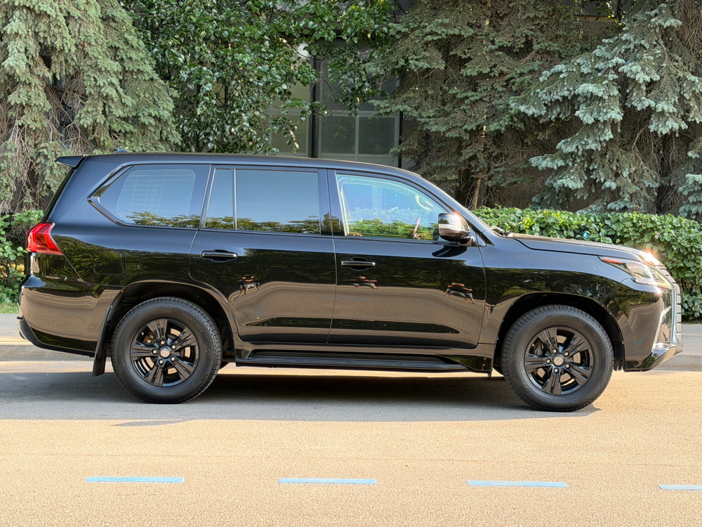 Lexus LX 450d