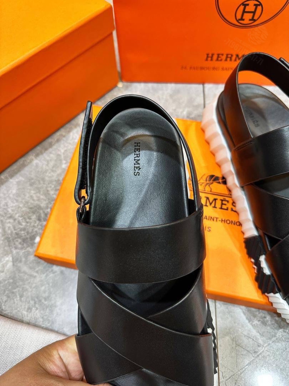 Сандали Hermes