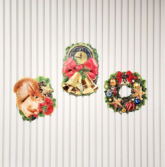 Плакаты и украшения на стену Новогодние на скотче